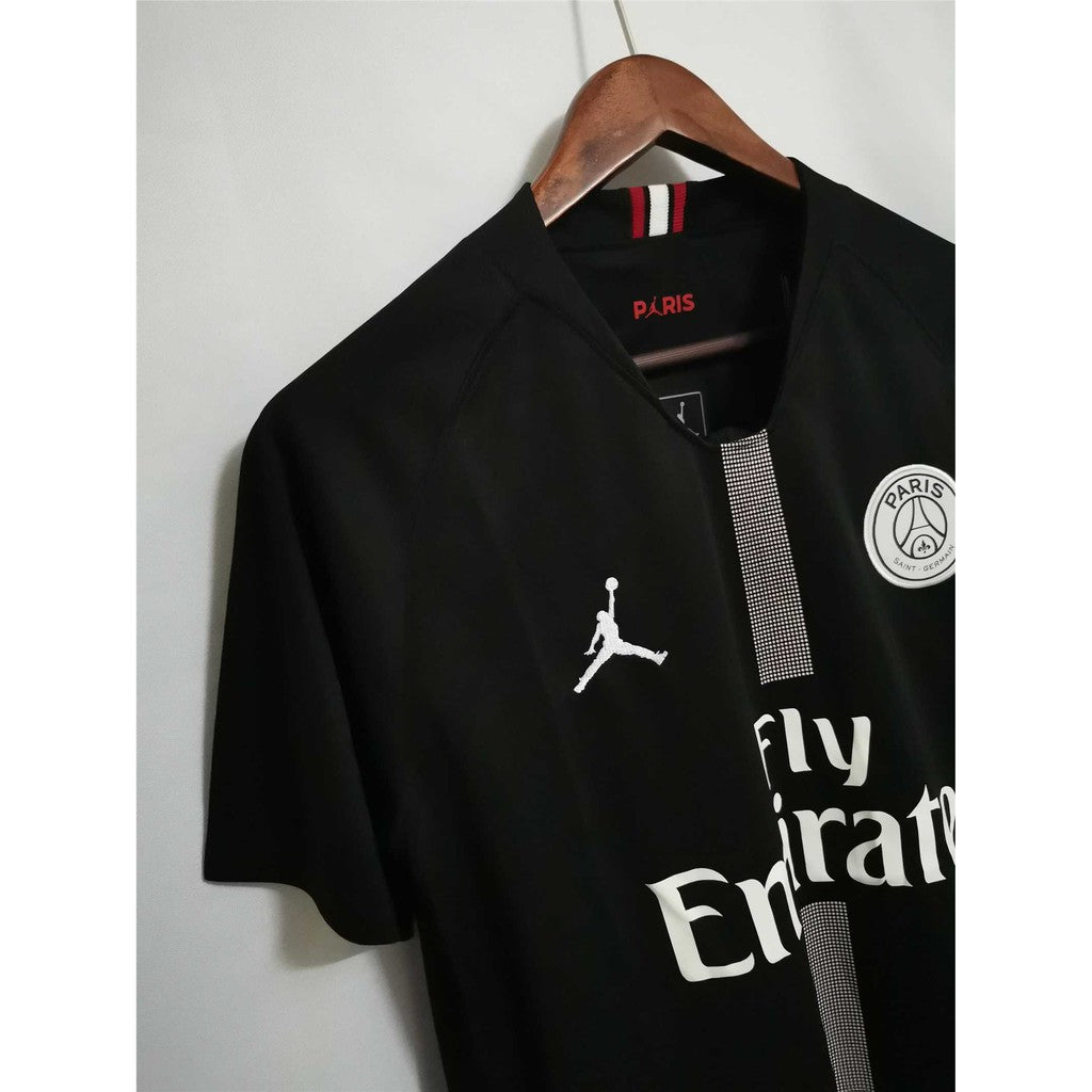 PSG 18-19 | Retro Away