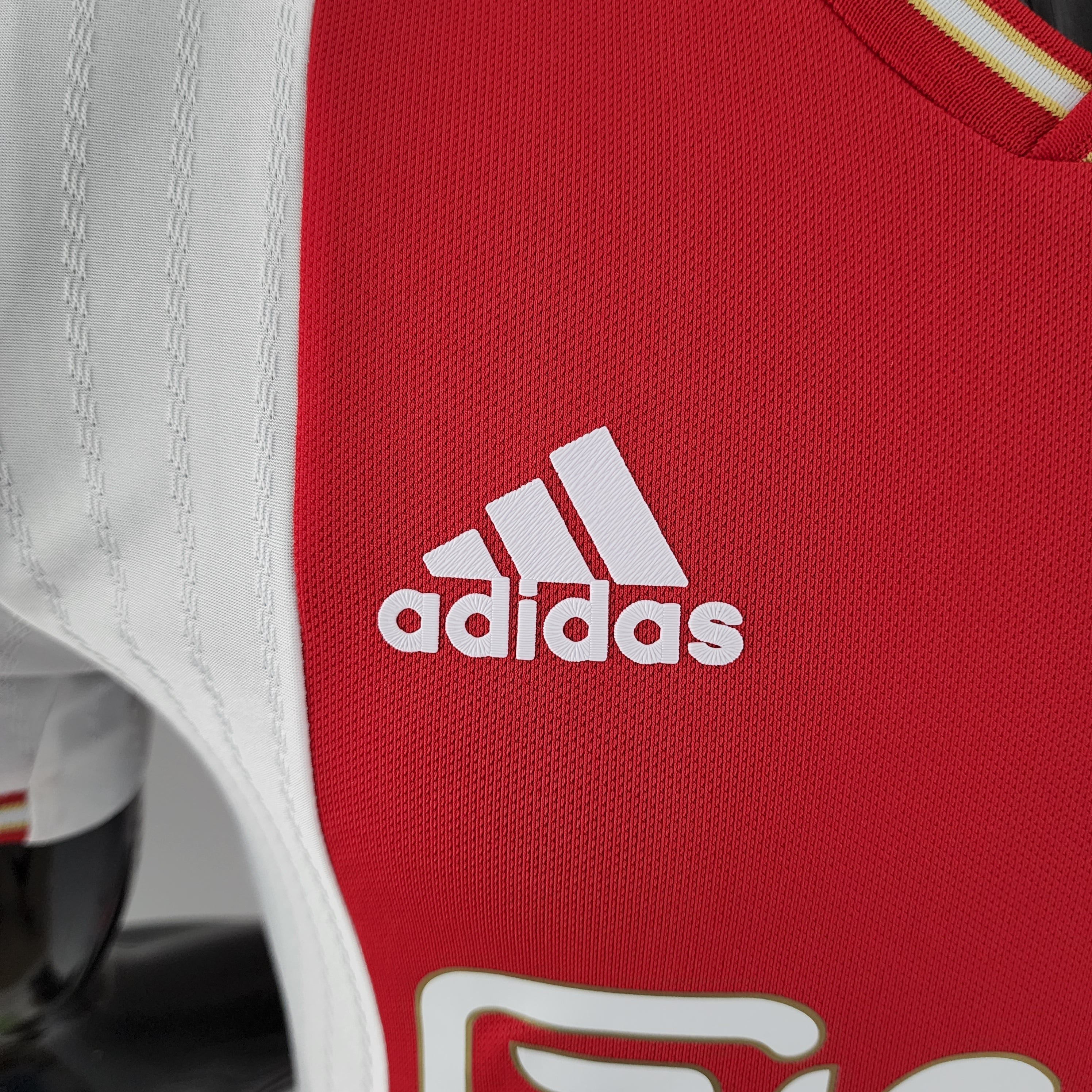 Ajax 22-23 | Home | Player Version