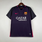 Barcelona 16-17 | Retro Away