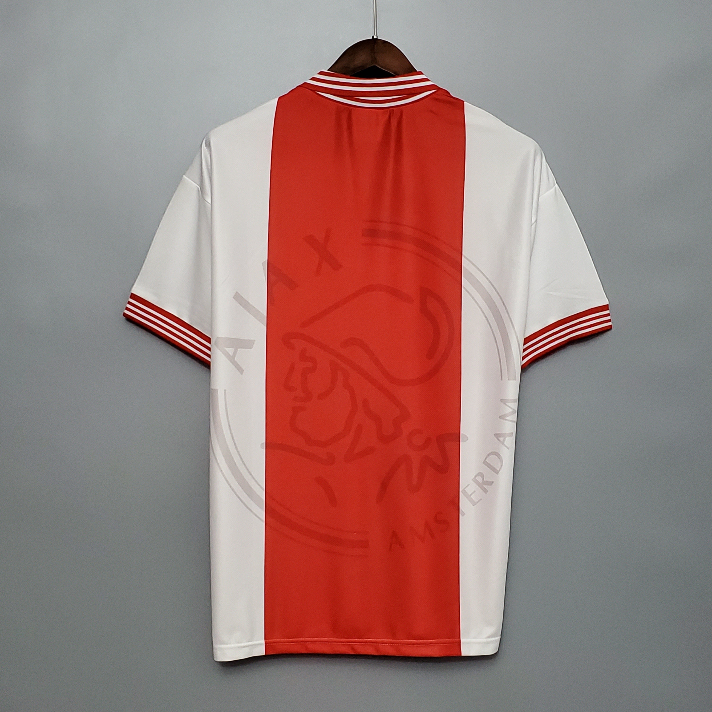 Ajax 95-96 | Home | Retro